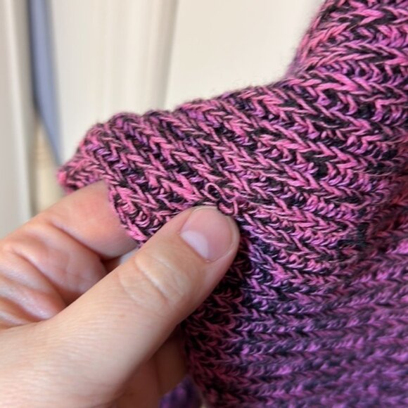 NWT Bianca Nygård Scoop Neck Sweater Medium Pink Black - Picture 4 of 7